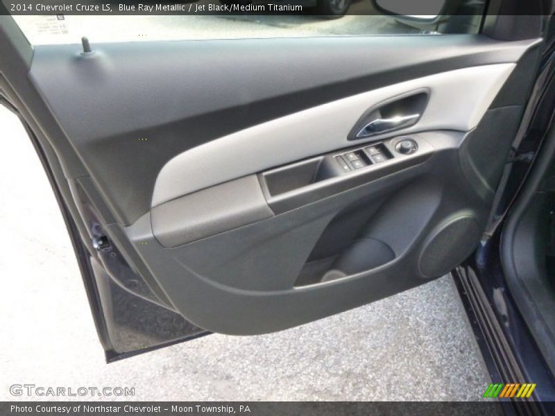 Blue Ray Metallic / Jet Black/Medium Titanium 2014 Chevrolet Cruze LS