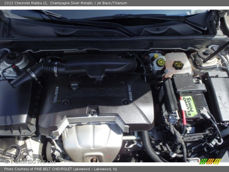 Champagne Silver Metallic / Jet Black/Titanium 2013 Chevrolet Malibu LS