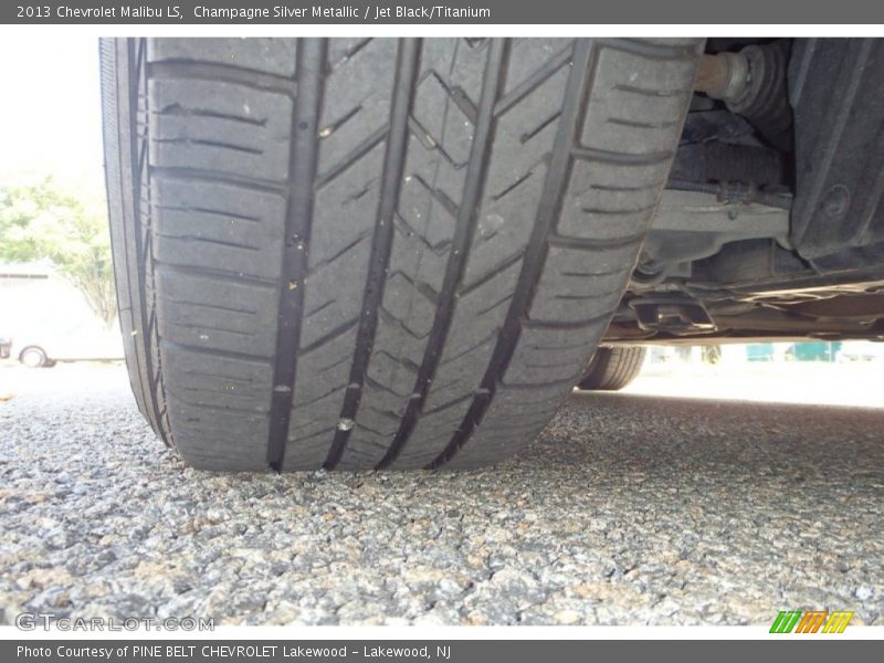 Champagne Silver Metallic / Jet Black/Titanium 2013 Chevrolet Malibu LS