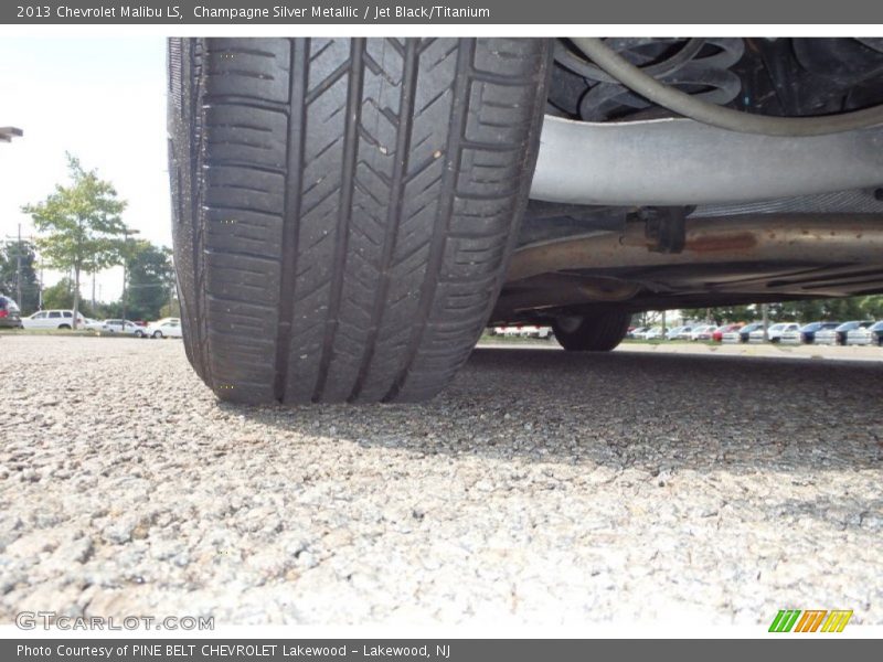 Champagne Silver Metallic / Jet Black/Titanium 2013 Chevrolet Malibu LS