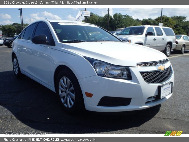 Summit White / Jet Black/Medium Titanium 2011 Chevrolet Cruze LS