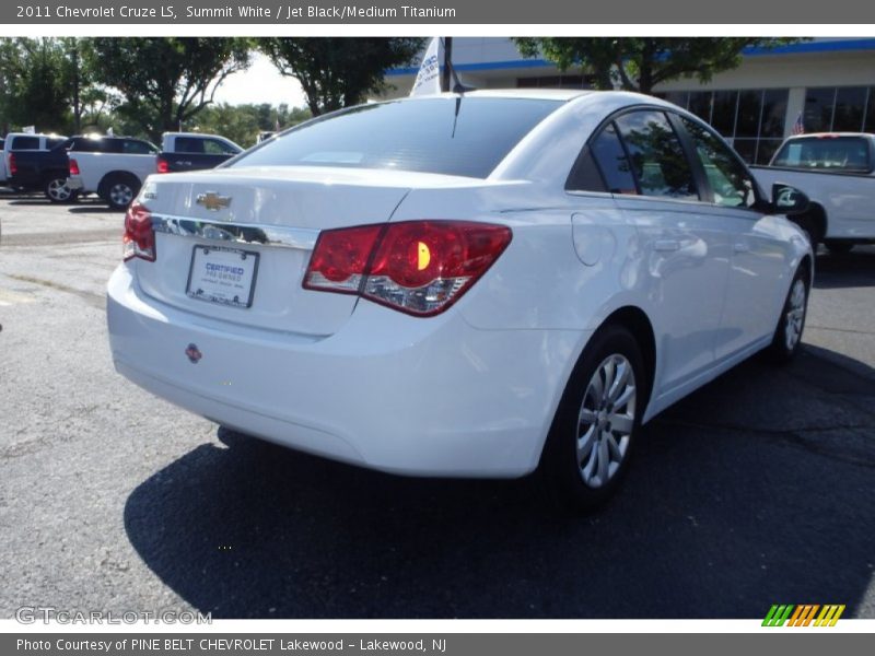 Summit White / Jet Black/Medium Titanium 2011 Chevrolet Cruze LS