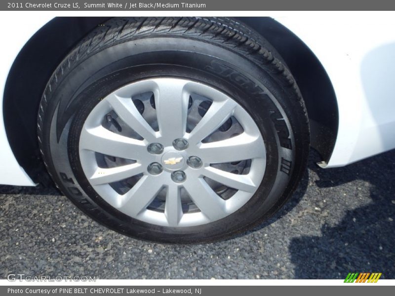 Summit White / Jet Black/Medium Titanium 2011 Chevrolet Cruze LS