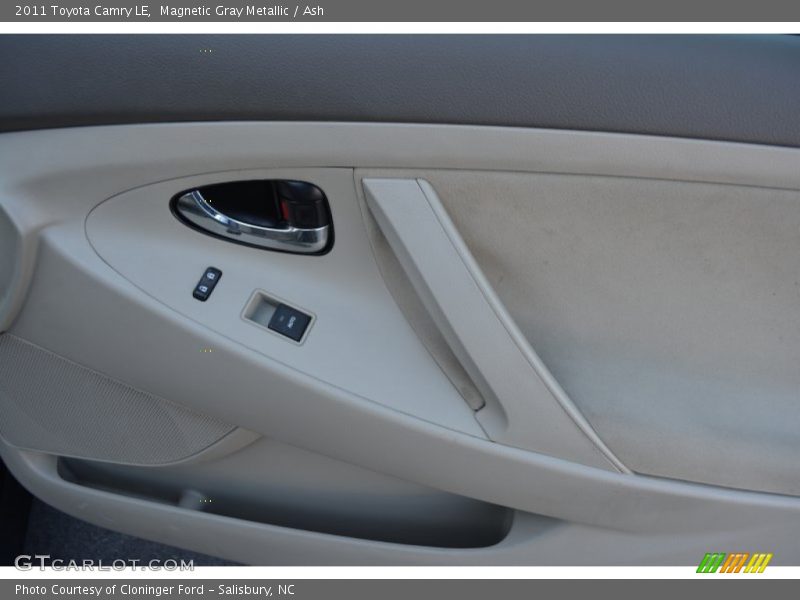 Magnetic Gray Metallic / Ash 2011 Toyota Camry LE