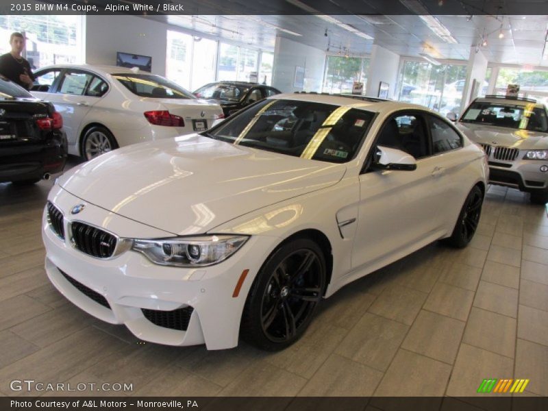 Alpine White / Black 2015 BMW M4 Coupe