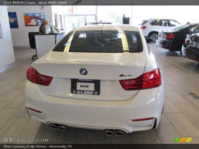 Alpine White / Black 2015 BMW M4 Coupe