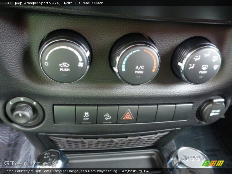 Controls of 2015 Wrangler Sport S 4x4