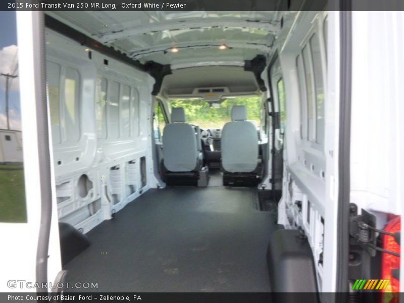  2015 Transit Van 250 MR Long Trunk