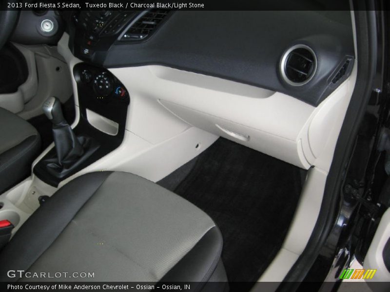 Tuxedo Black / Charcoal Black/Light Stone 2013 Ford Fiesta S Sedan