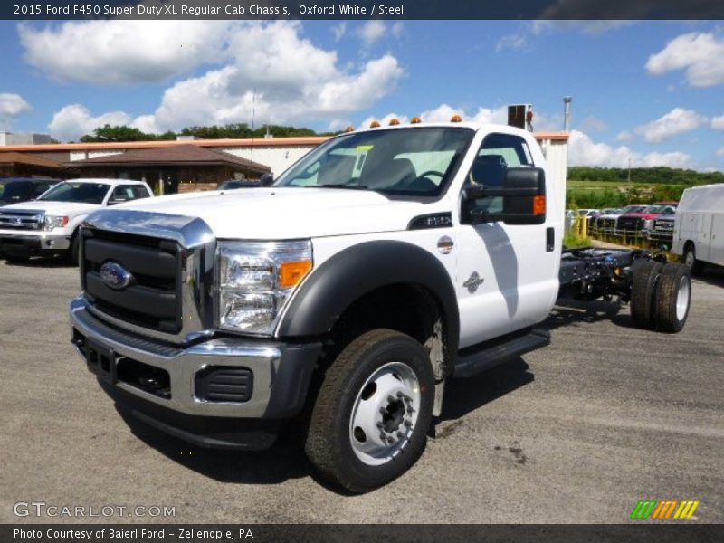 Front 3/4 View of 2015 F450 Super Duty XL Regular Cab Chassis