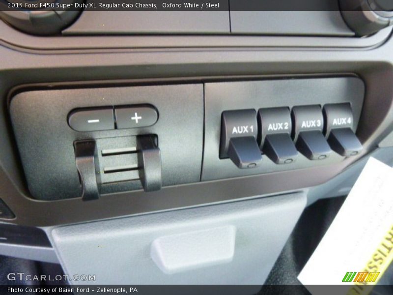 Controls of 2015 F450 Super Duty XL Regular Cab Chassis