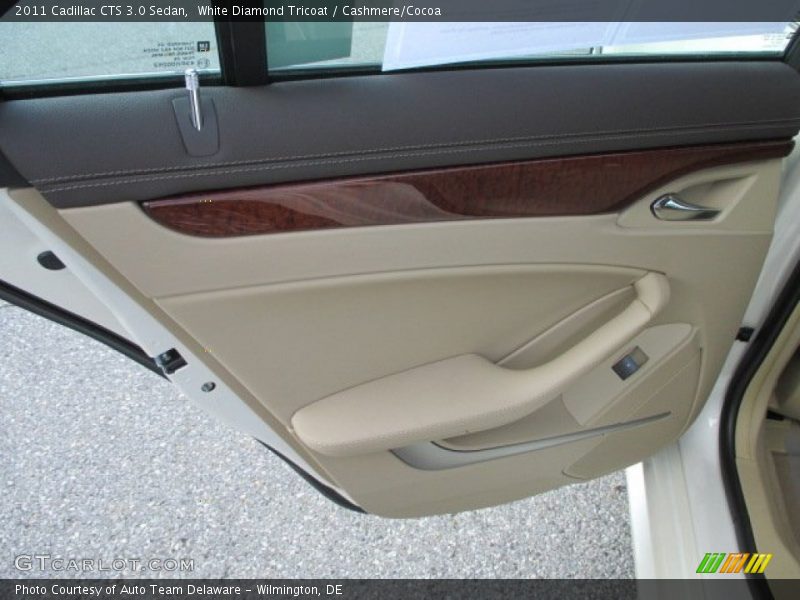 White Diamond Tricoat / Cashmere/Cocoa 2011 Cadillac CTS 3.0 Sedan