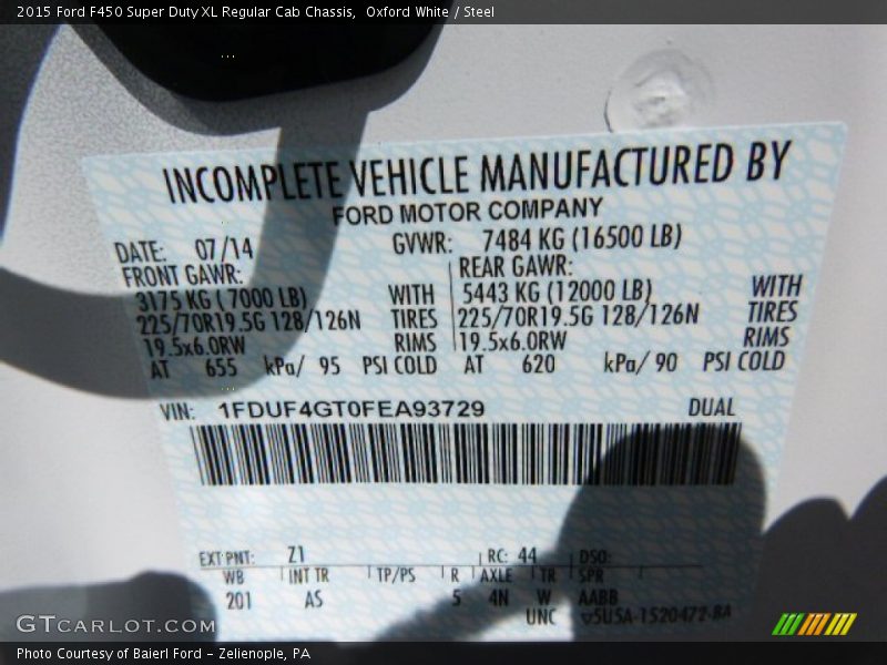 2015 F450 Super Duty XL Regular Cab Chassis Oxford White Color Code Z1