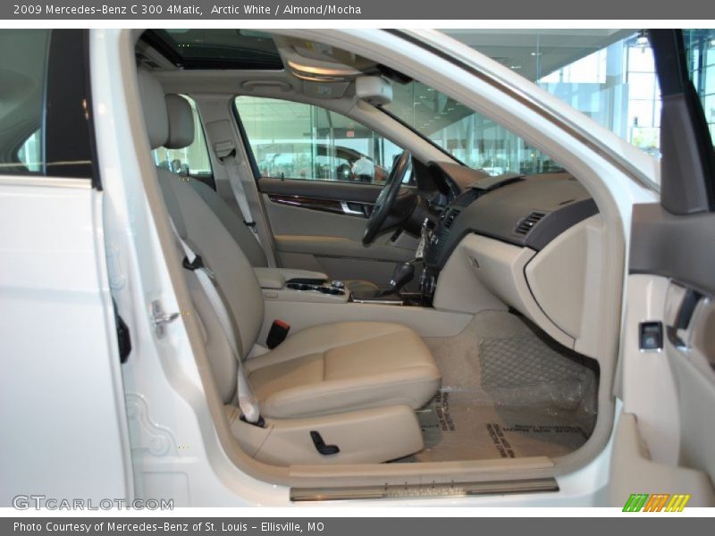 Arctic White / Almond/Mocha 2009 Mercedes-Benz C 300 4Matic