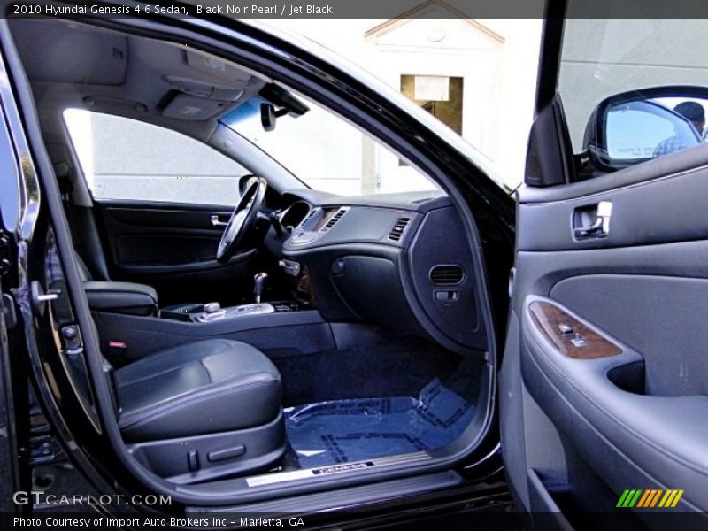 Black Noir Pearl / Jet Black 2010 Hyundai Genesis 4.6 Sedan