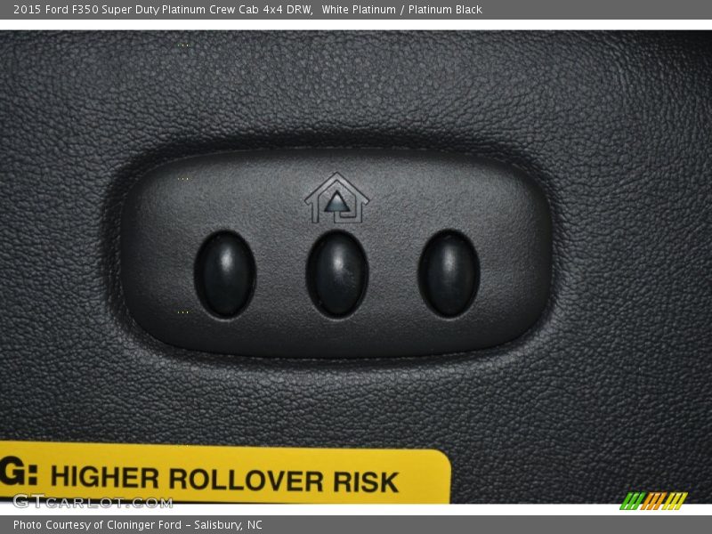 Controls of 2015 F350 Super Duty Platinum Crew Cab 4x4 DRW