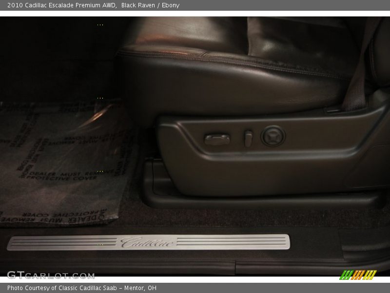 Black Raven / Ebony 2010 Cadillac Escalade Premium AWD