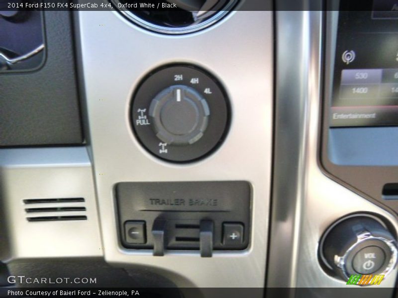 Oxford White / Black 2014 Ford F150 FX4 SuperCab 4x4