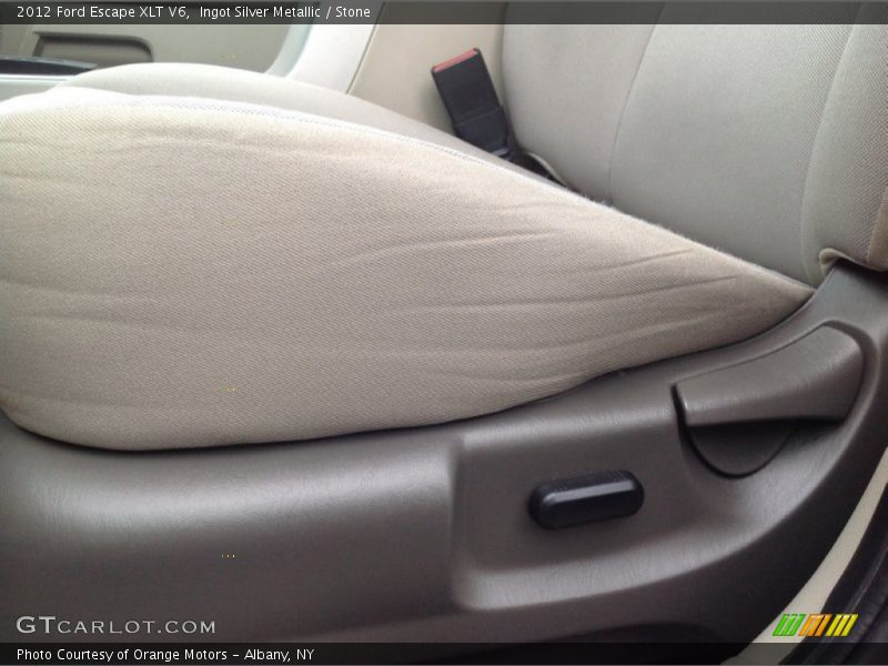 Ingot Silver Metallic / Stone 2012 Ford Escape XLT V6
