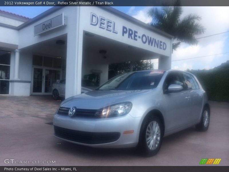 Reflex Silver Metallic / Titan Black 2012 Volkswagen Golf 4 Door