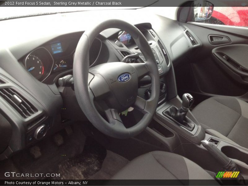 Sterling Grey Metallic / Charcoal Black 2012 Ford Focus S Sedan