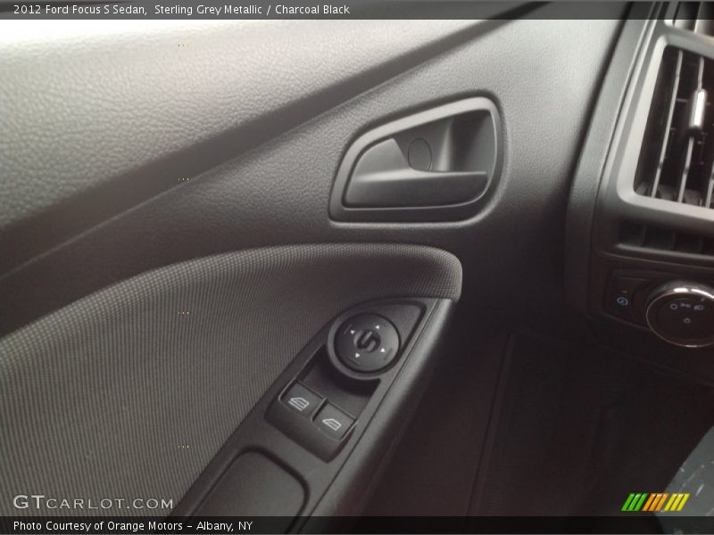 Sterling Grey Metallic / Charcoal Black 2012 Ford Focus S Sedan