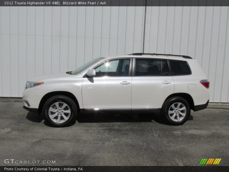 Blizzard White Pearl / Ash 2012 Toyota Highlander V6 4WD