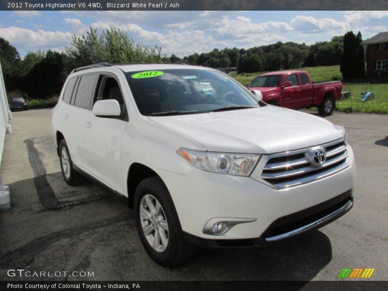 Blizzard White Pearl / Ash 2012 Toyota Highlander V6 4WD