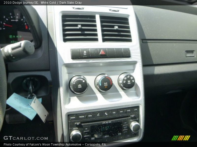 White Gold / Dark Slate Gray 2010 Dodge Journey SE