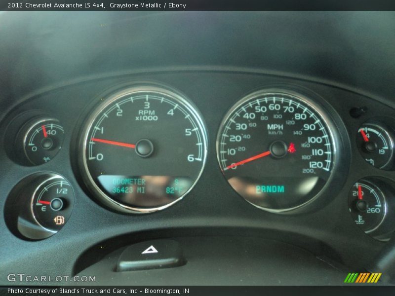 Graystone Metallic / Ebony 2012 Chevrolet Avalanche LS 4x4