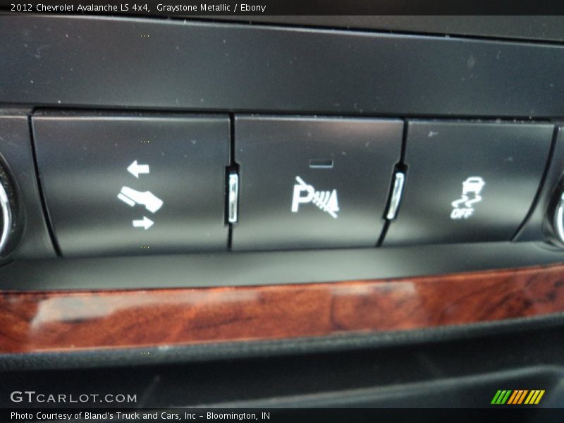 Graystone Metallic / Ebony 2012 Chevrolet Avalanche LS 4x4