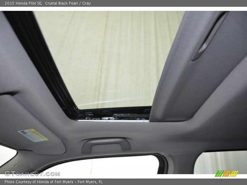 Crystal Black Pearl / Gray 2015 Honda Pilot SE