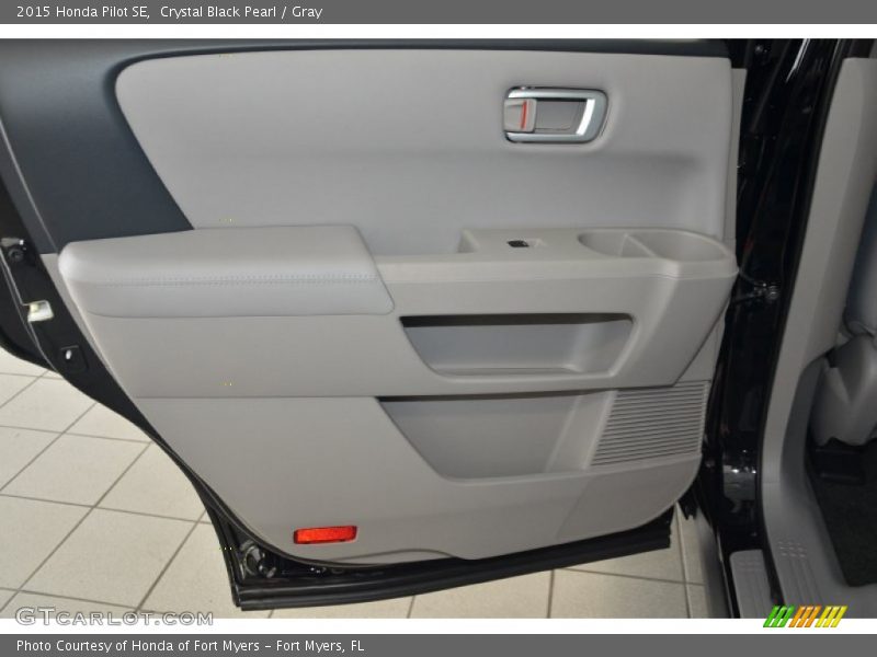 Crystal Black Pearl / Gray 2015 Honda Pilot SE