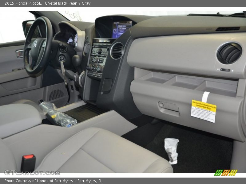 Crystal Black Pearl / Gray 2015 Honda Pilot SE