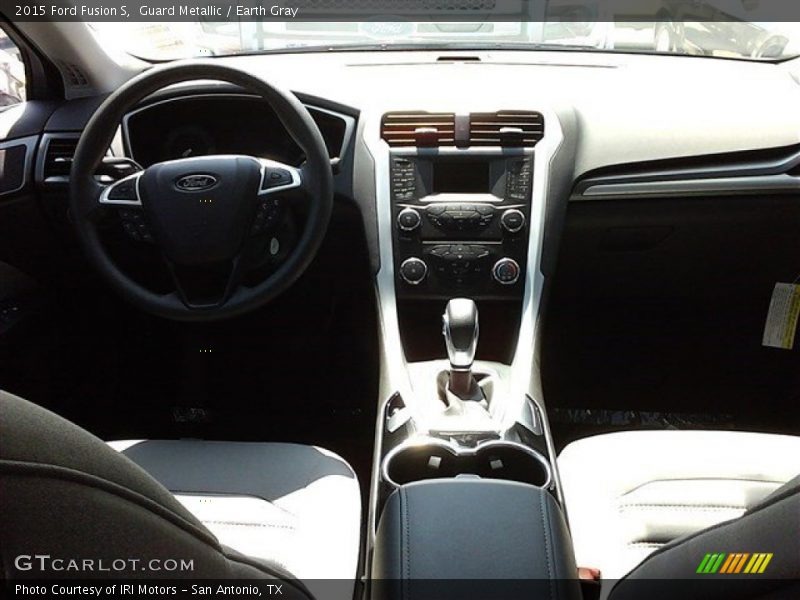 Guard Metallic / Earth Gray 2015 Ford Fusion S