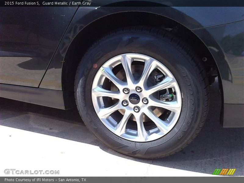  2015 Fusion S Wheel