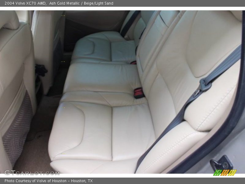 Ash Gold Metallic / Beige/Light Sand 2004 Volvo XC70 AWD