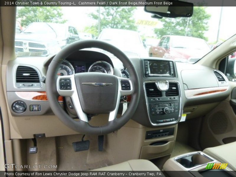 Cashmere Pearl / Dark Frost Beige/Medium Frost Beige 2014 Chrysler Town & Country Touring-L