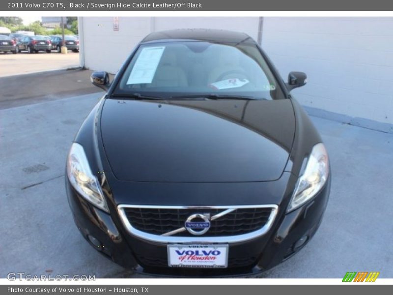 Black / Soverign Hide Calcite Leather/Off Black 2011 Volvo C70 T5