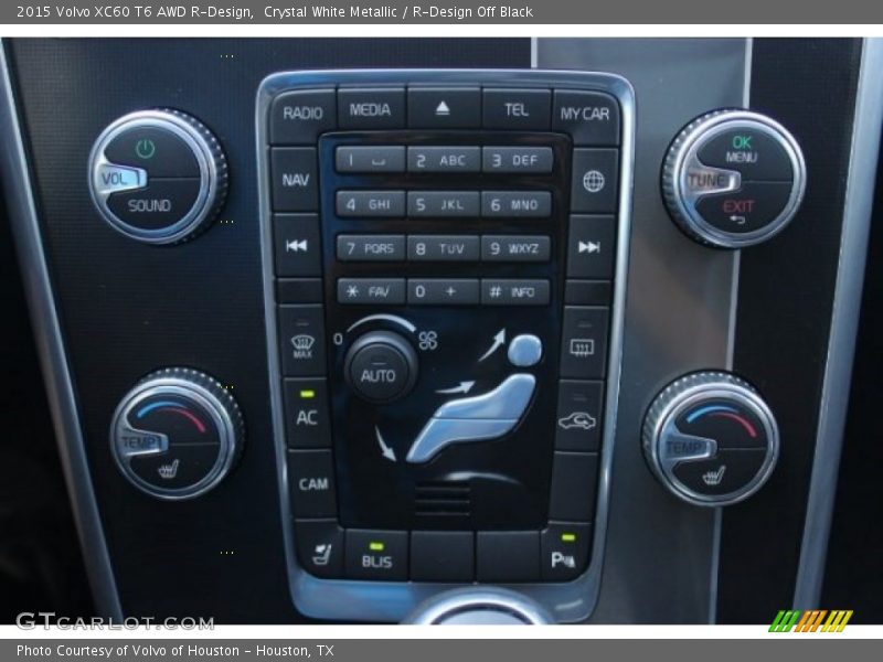 Crystal White Metallic / R-Design Off Black 2015 Volvo XC60 T6 AWD R-Design