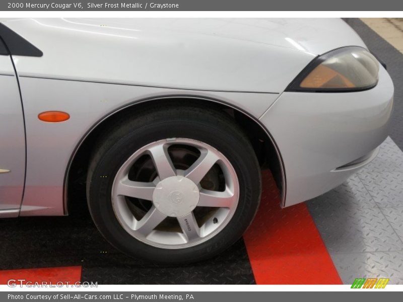 Silver Frost Metallic / Graystone 2000 Mercury Cougar V6