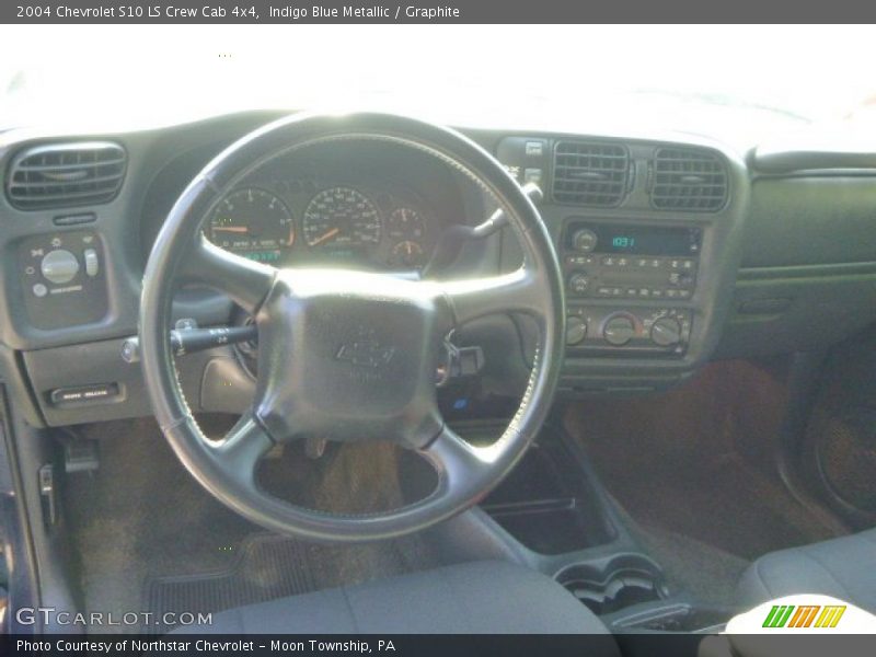 Indigo Blue Metallic / Graphite 2004 Chevrolet S10 LS Crew Cab 4x4