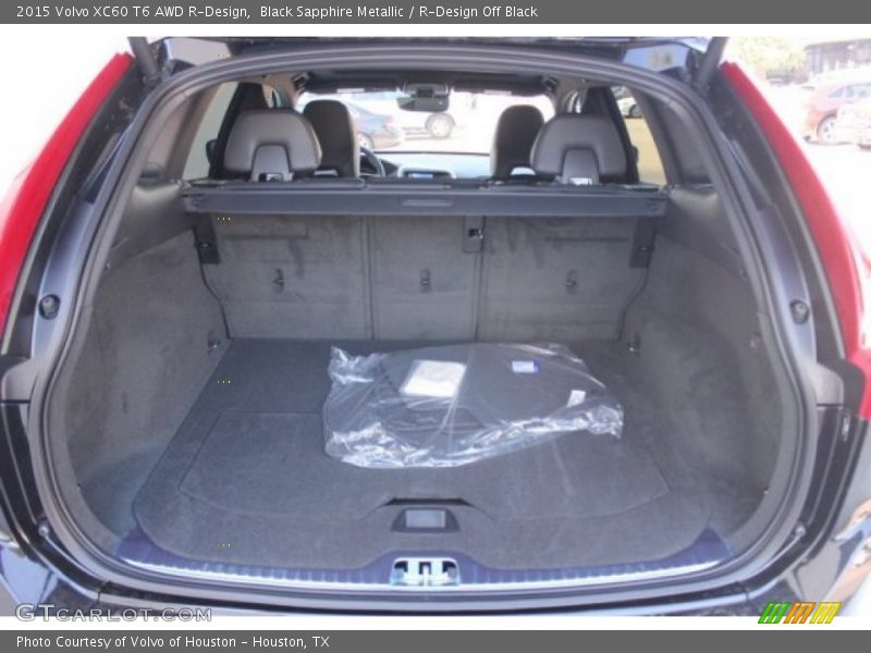  2015 XC60 T6 AWD R-Design Trunk