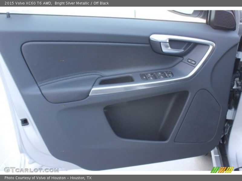 Bright Silver Metallic / Off Black 2015 Volvo XC60 T6 AWD