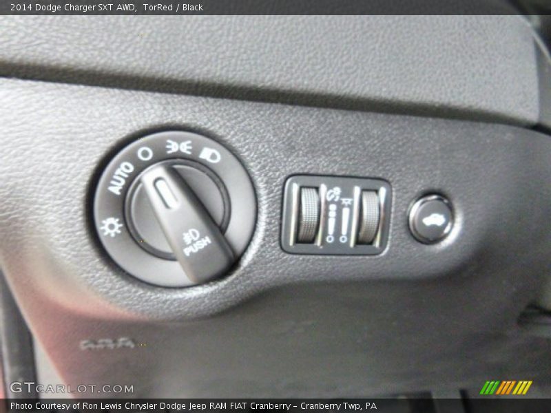 TorRed / Black 2014 Dodge Charger SXT AWD