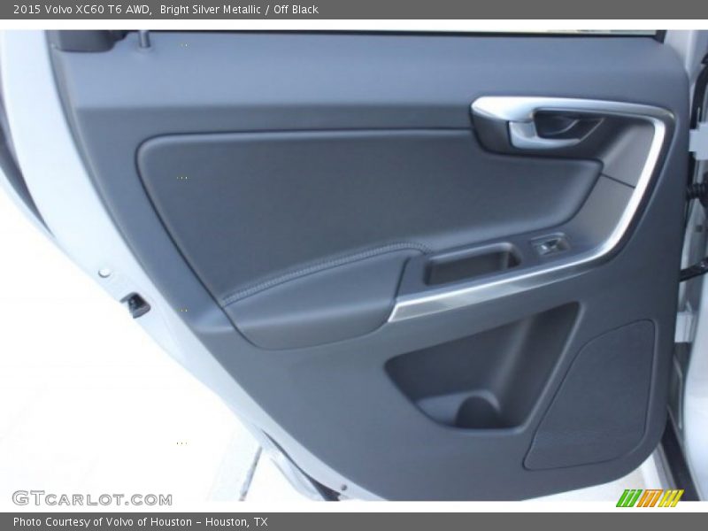 Bright Silver Metallic / Off Black 2015 Volvo XC60 T6 AWD