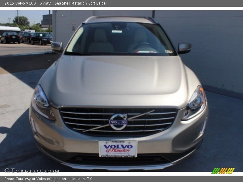 Sea Shell Metallic / Soft Beige 2015 Volvo XC60 T6 AWD
