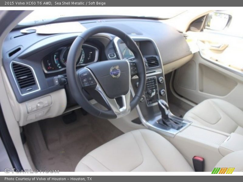 Sea Shell Metallic / Soft Beige 2015 Volvo XC60 T6 AWD