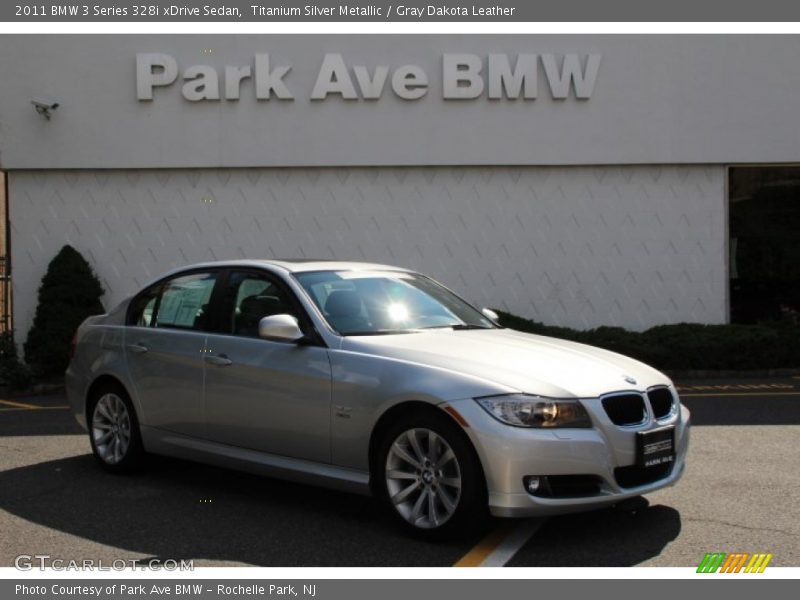 Titanium Silver Metallic / Gray Dakota Leather 2011 BMW 3 Series 328i xDrive Sedan