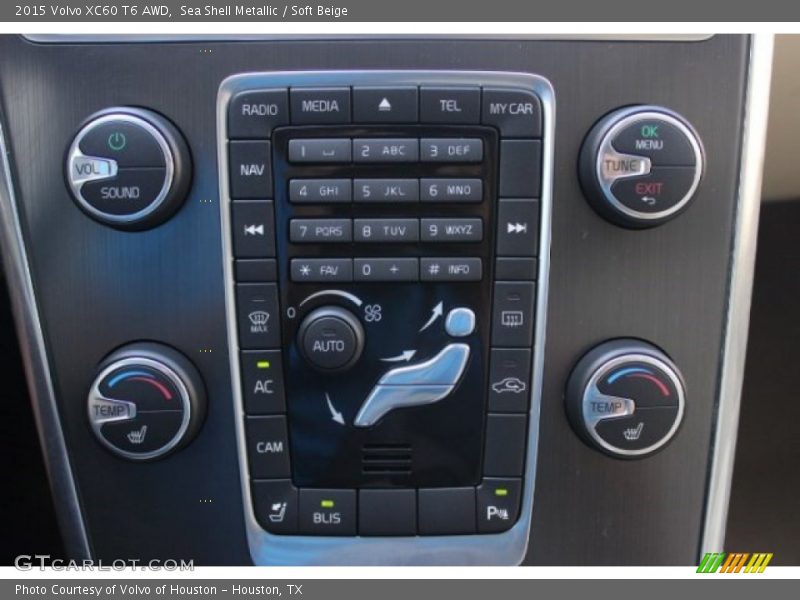 Sea Shell Metallic / Soft Beige 2015 Volvo XC60 T6 AWD